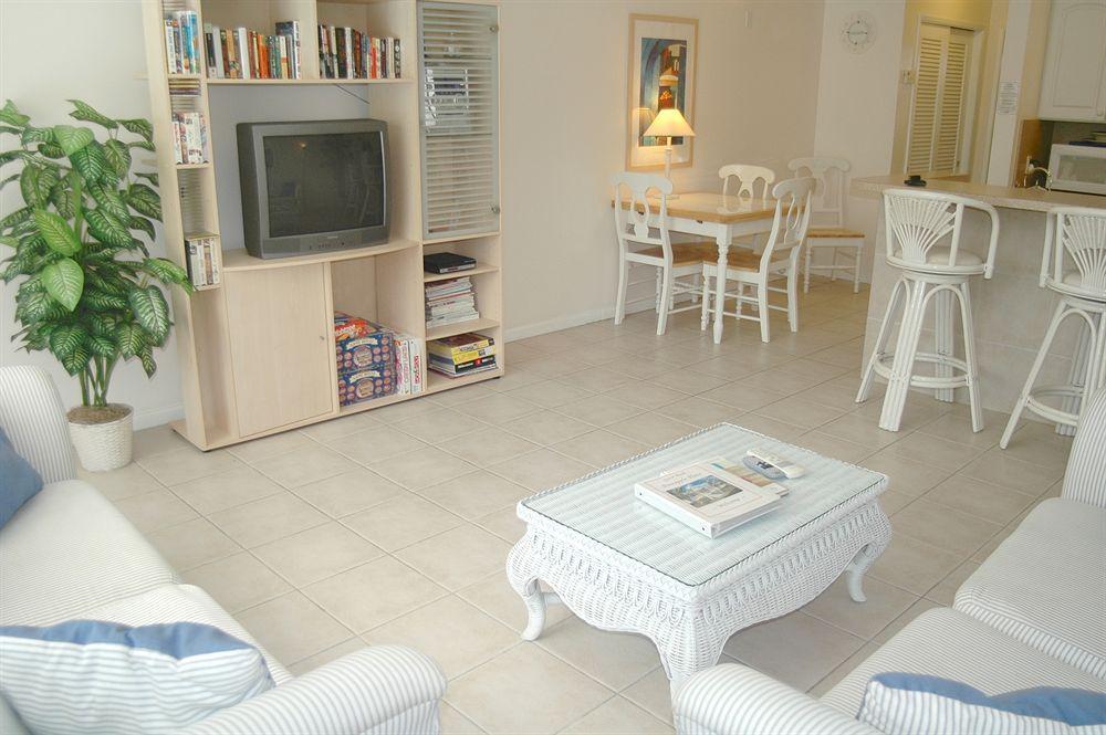 דירות פומפנו ביץ' Pineapple Place מראה חיצוני תמונה